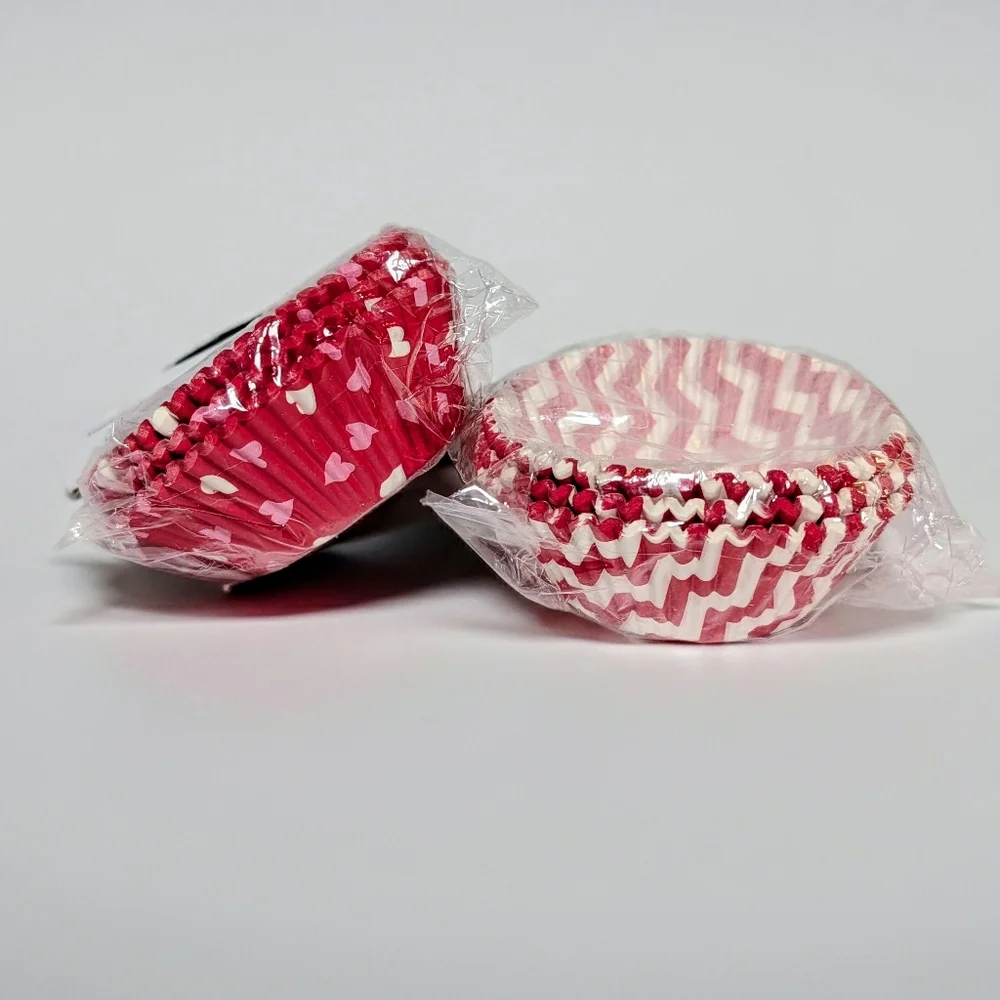 🧁 Valentine Cupcake Liners Bundle – Celebrate It ❤️